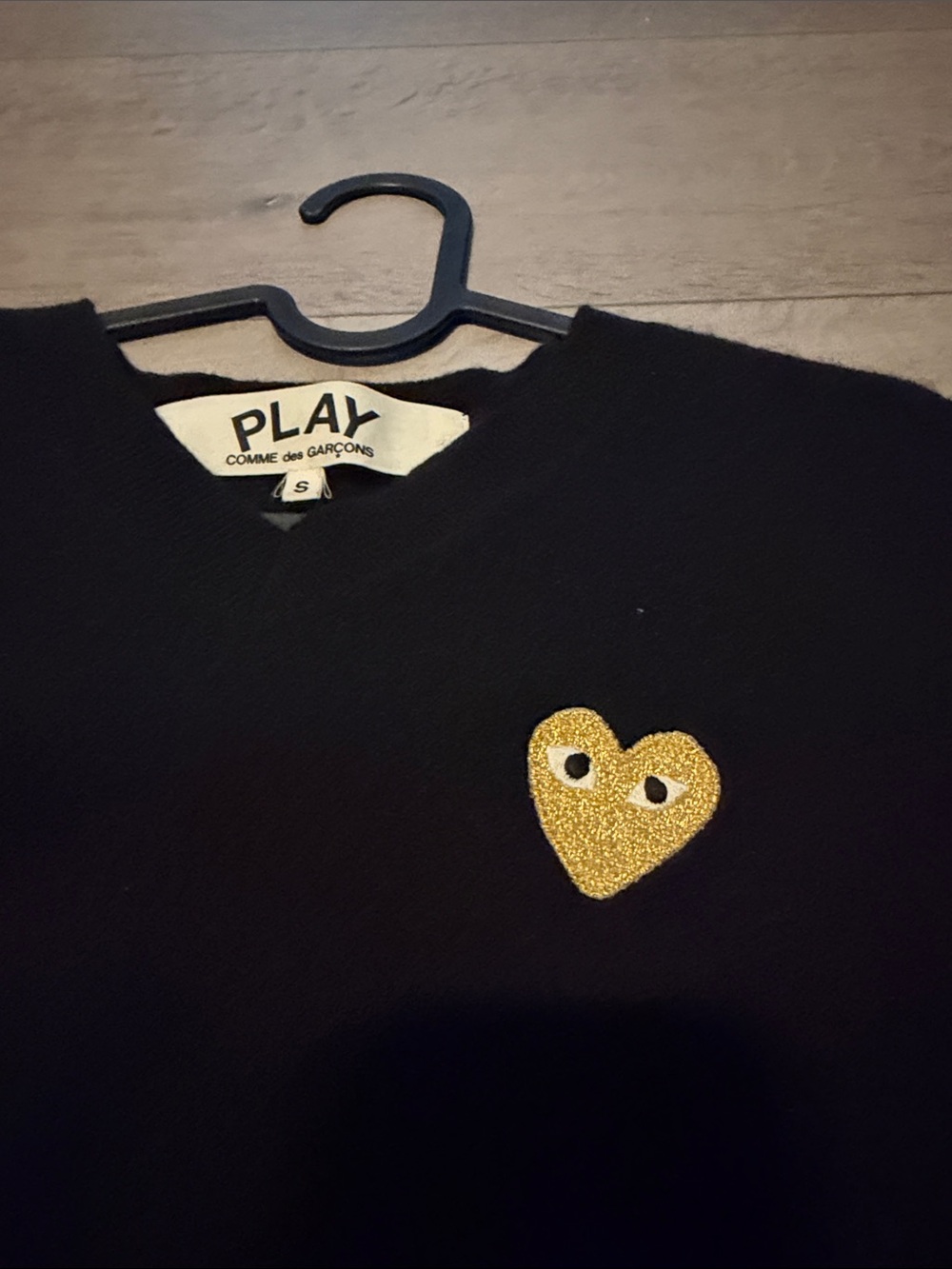 Comme des Garçons PLAY Black V-Neck Sweater with Gold Heart - Picture 3 of 6